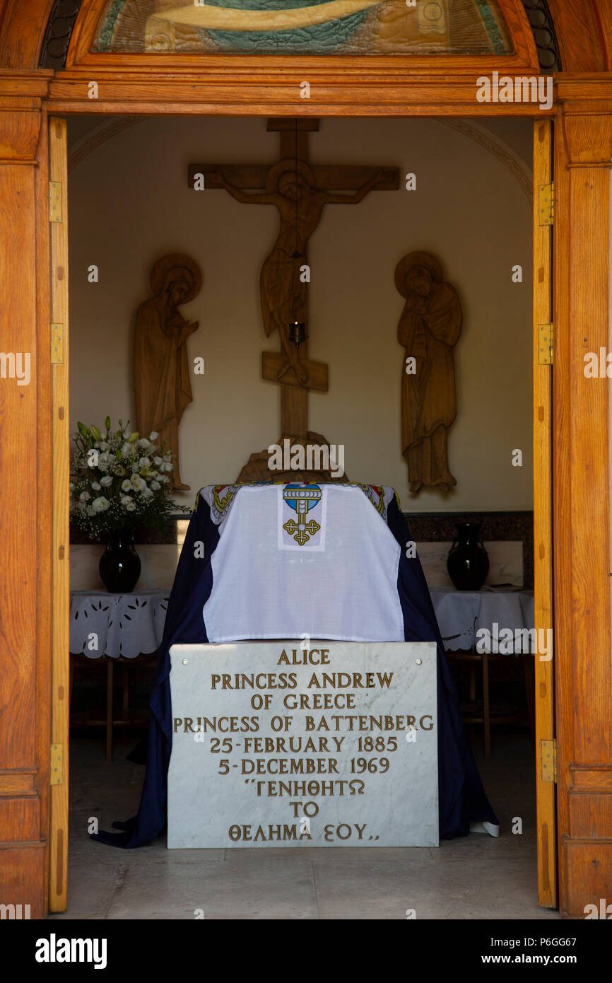 28 giugno 2018 Israele la tomba della principessa Alice di Battenberg, Madre del Principe Filippo, il Duca di Edimburgo, nella chiesa di Maria Maddalena nel giardino del Getsemani, Gerusalemme Foto Stock