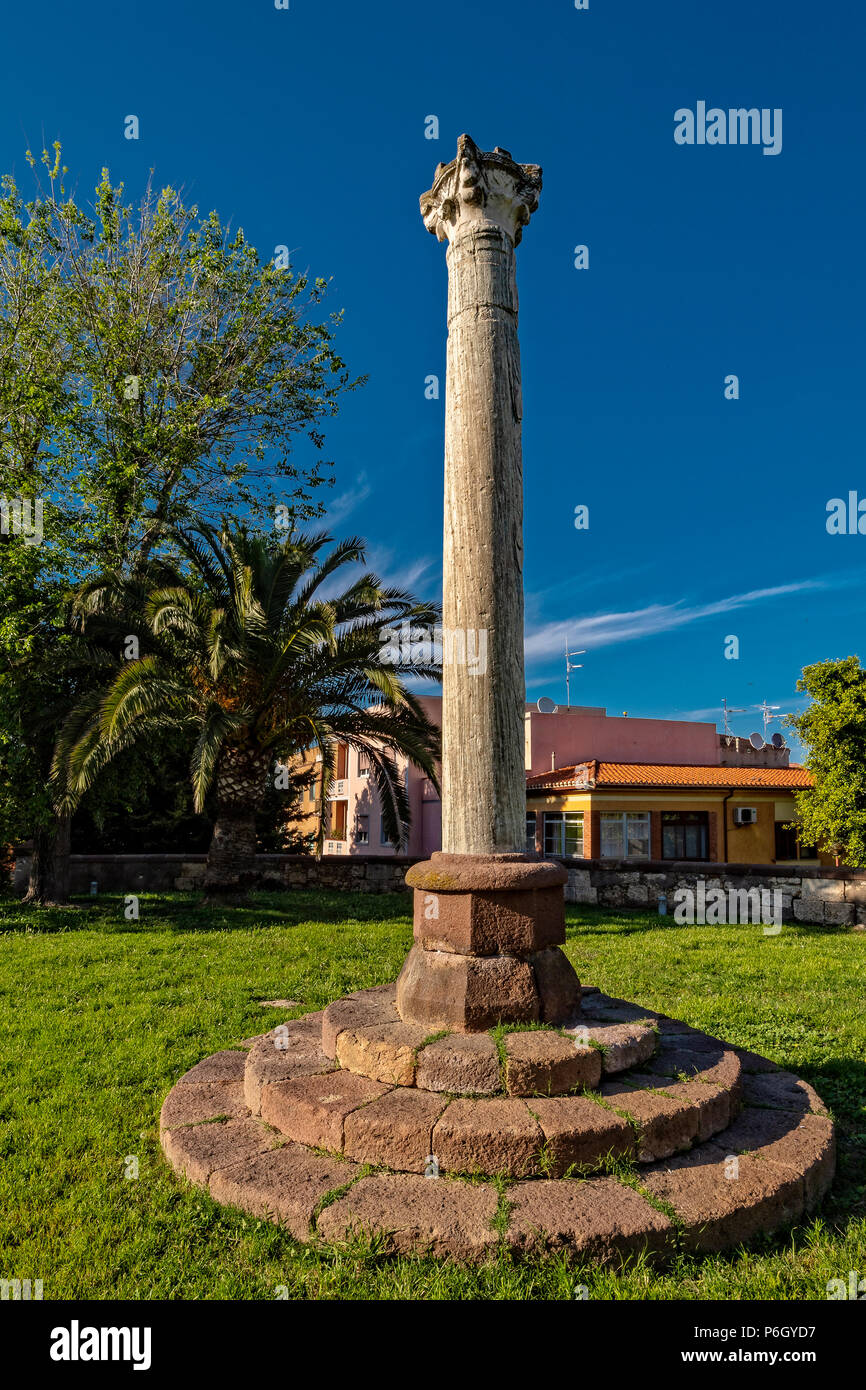 Italia Sardegna Porto Torres - Basilica di San Gavino, San Proto e Gianuario San - colonna Foto Stock