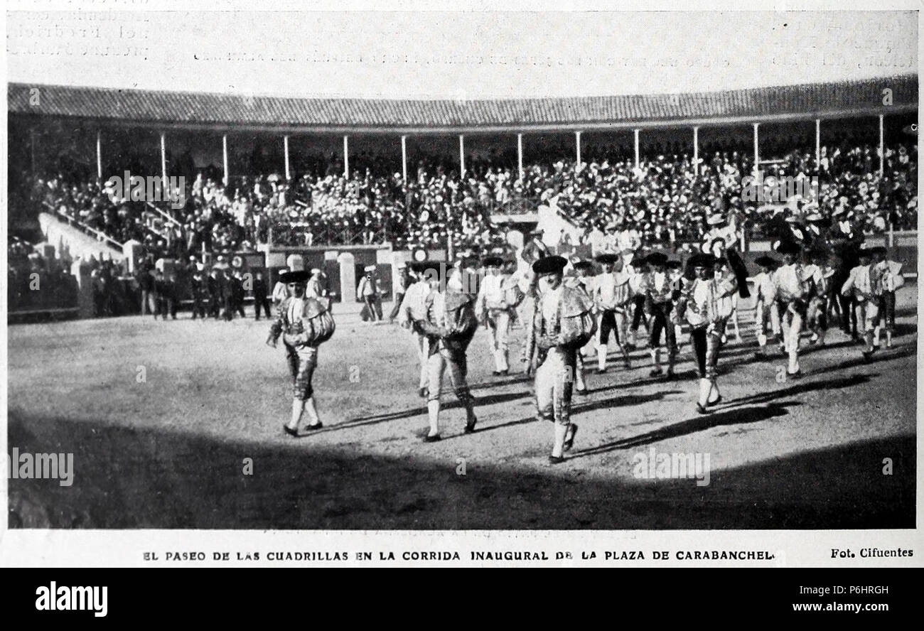 1908-07-18 Blanco y Negro, El Paseo de las cuadrillas en la corrida inaugurale di de la Plaza de Carabanchel, Cifuentes. Foto Stock