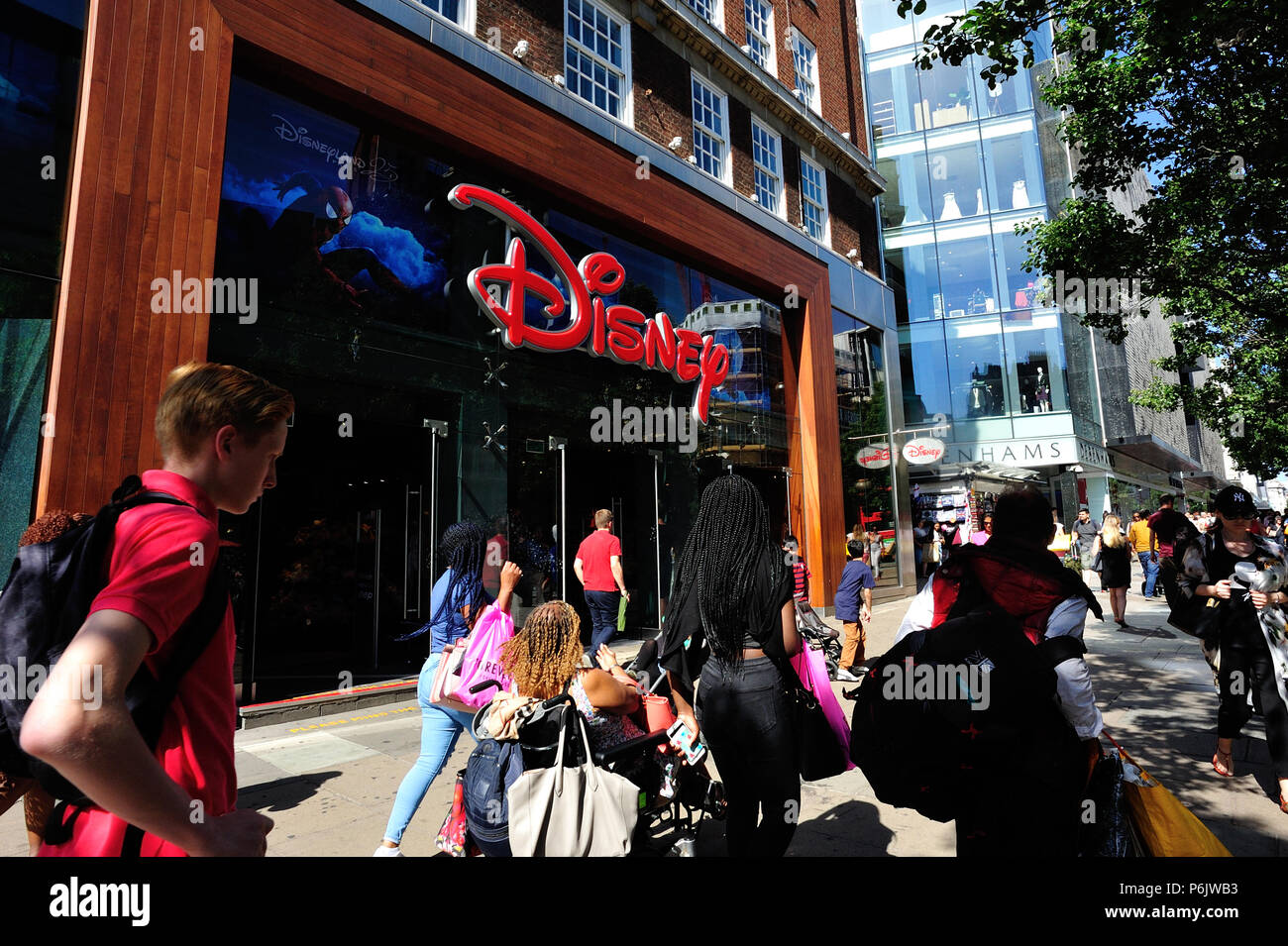 Disney store su Oxford Street, London, England, Regno Unito Foto Stock