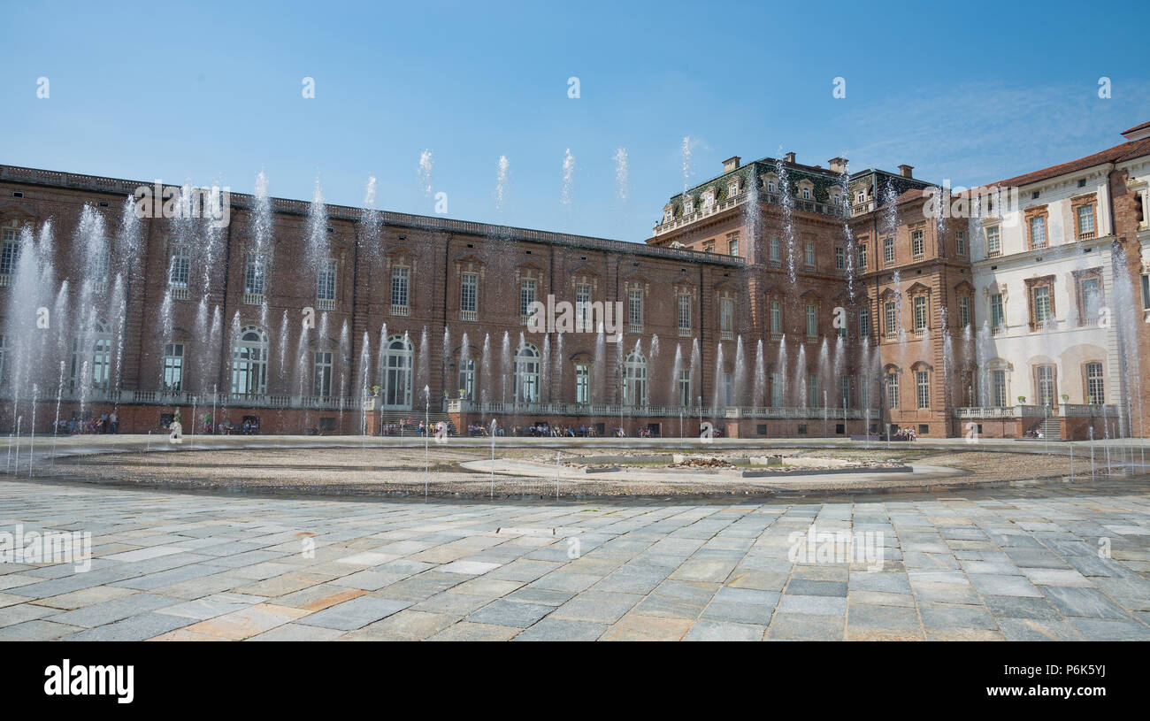 Torino Piemonte ,l'Italia, 15 Giugno 2018: suggestivo interno della Reggia di Venaria Reale Patrimonio mondiale dell UNESCO Foto Stock