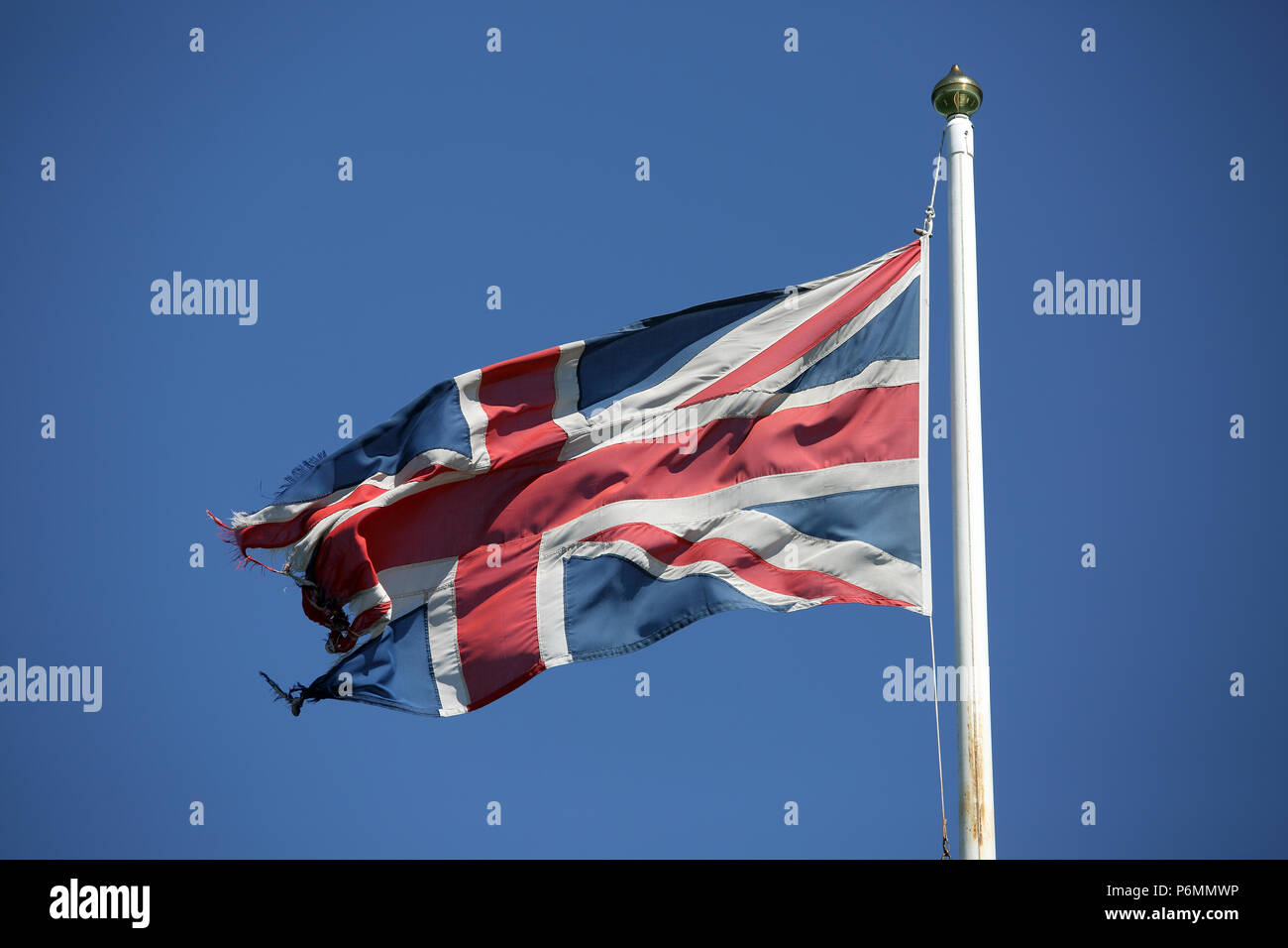 Londra, Gran Bretagna, bandiera nazionale della Gran Bretagna al vento Foto Stock