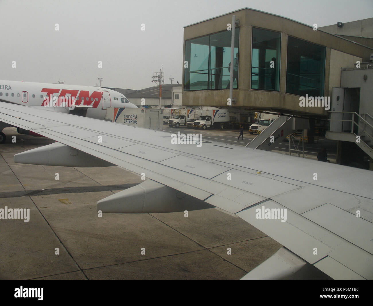 Aeromobili, pista, l'Aeroporto Santos Dumont di Rio de Janeiro in Brasile. Foto Stock