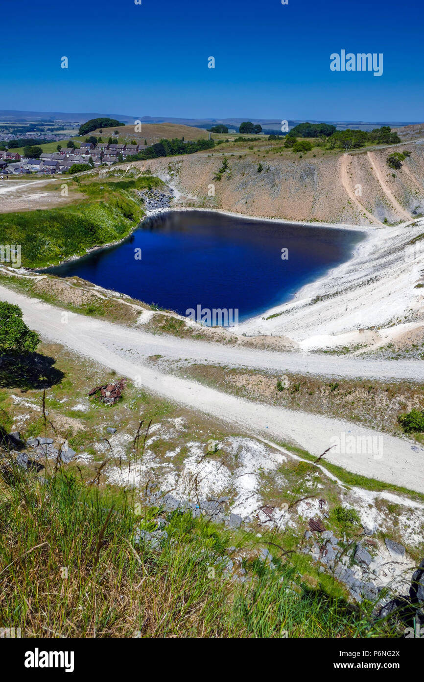 Blue Laggon, Harpur Hill cava, vicino a Buxton, Peak District, Derbyshire Foto Stock