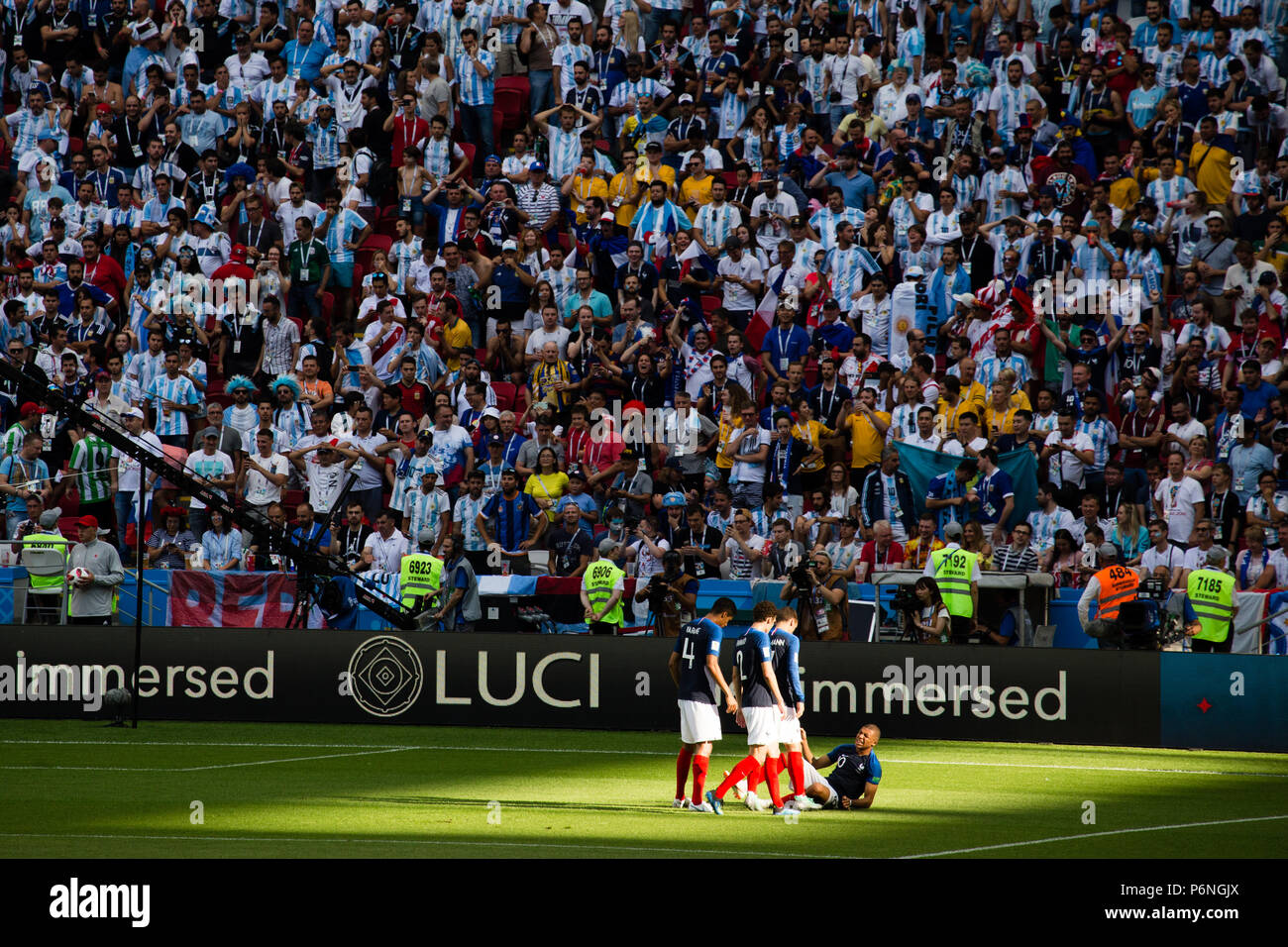Francia sconfigge Argentina nel giro di 16 della Coppa del Mondo 2018 a Kazan, Russia. Foto: Stephen Lioy Foto Stock