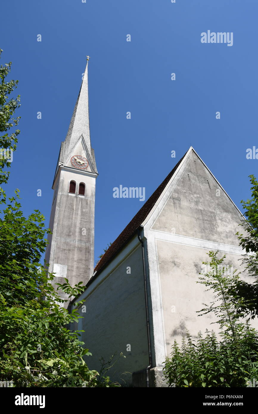 Kirche San Johannes und Paulus in Mauerkirchen Chiemgau Ghiemsee Foto Stock