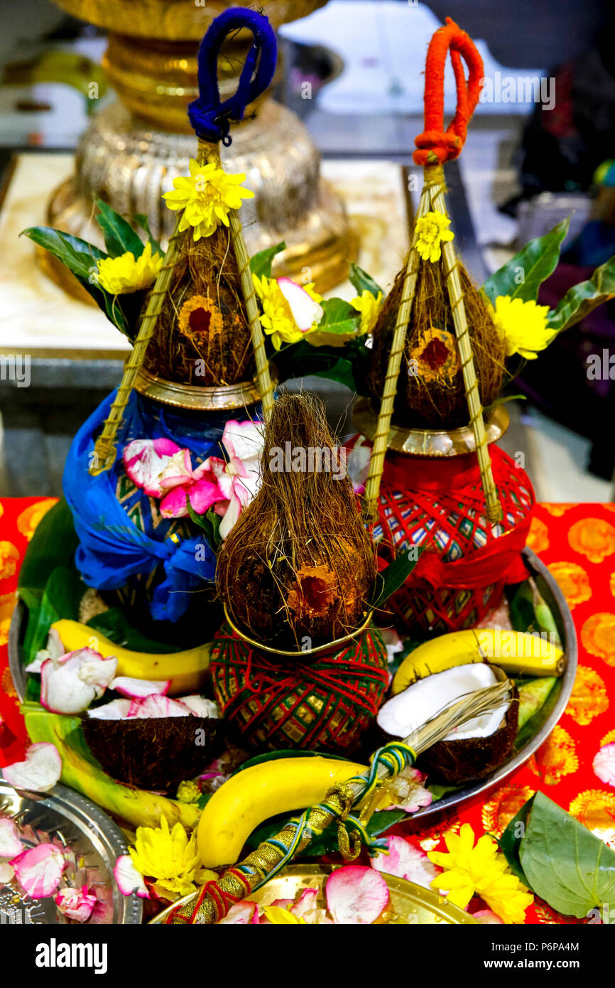 Shivaratri festa al Paris Ganesh Temple, Francia. Foto Stock
