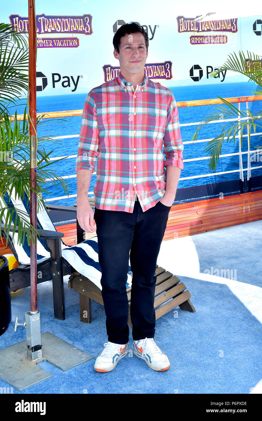 Andy Samberg presso il world premiere del film 'Hotel Transilvania 3: Vacanze estive / Hotel Transilvania 3 - un mostro vacanza' al Regency Village Theatre. Los Angeles, 30.06.2018 | Utilizzo di tutto il mondo Foto Stock