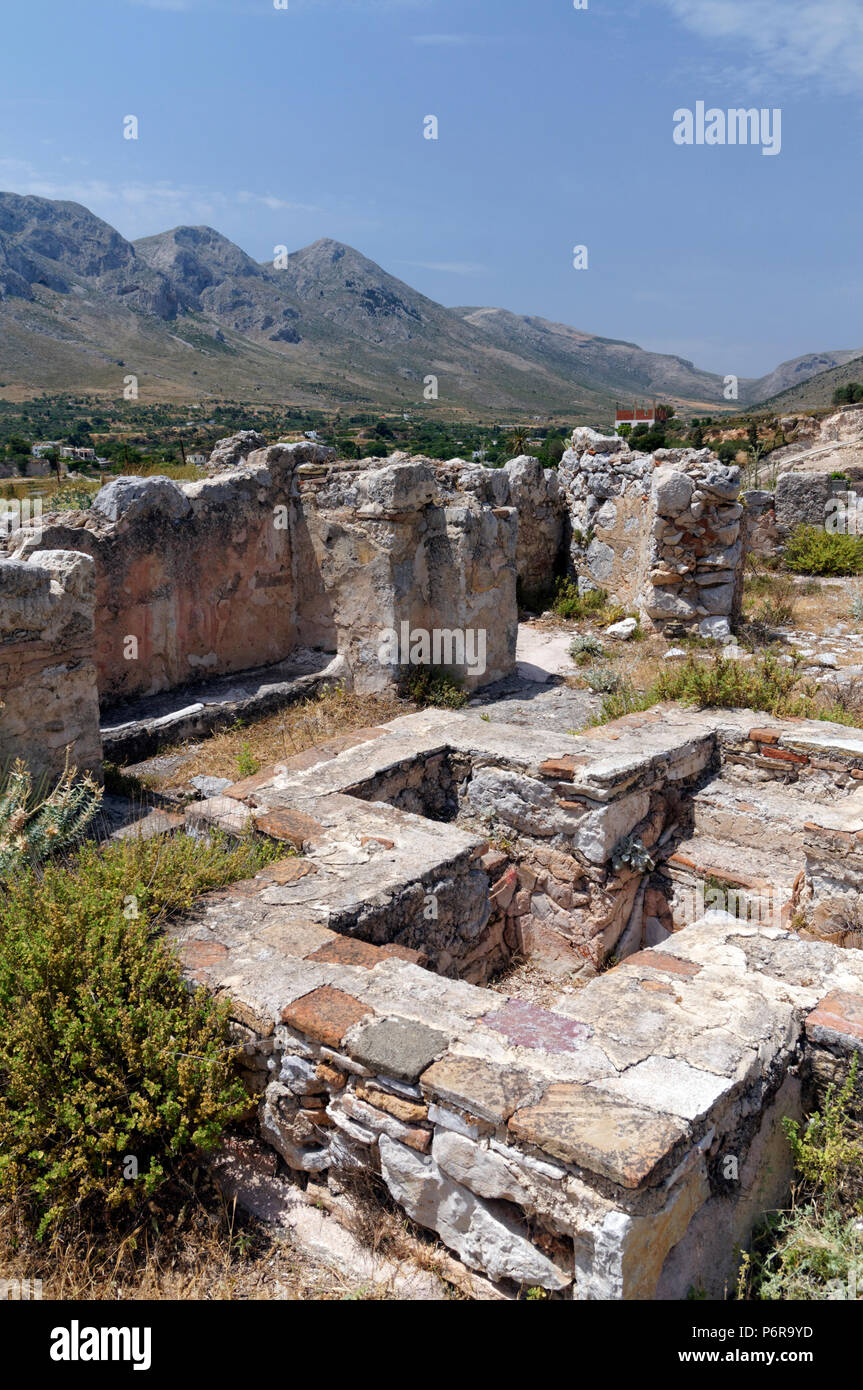 Resti della chiesa Paliopanghia, Platanos, Vathi Valley, Kalymnos, isole Dodecanesi, Grecia. Foto Stock