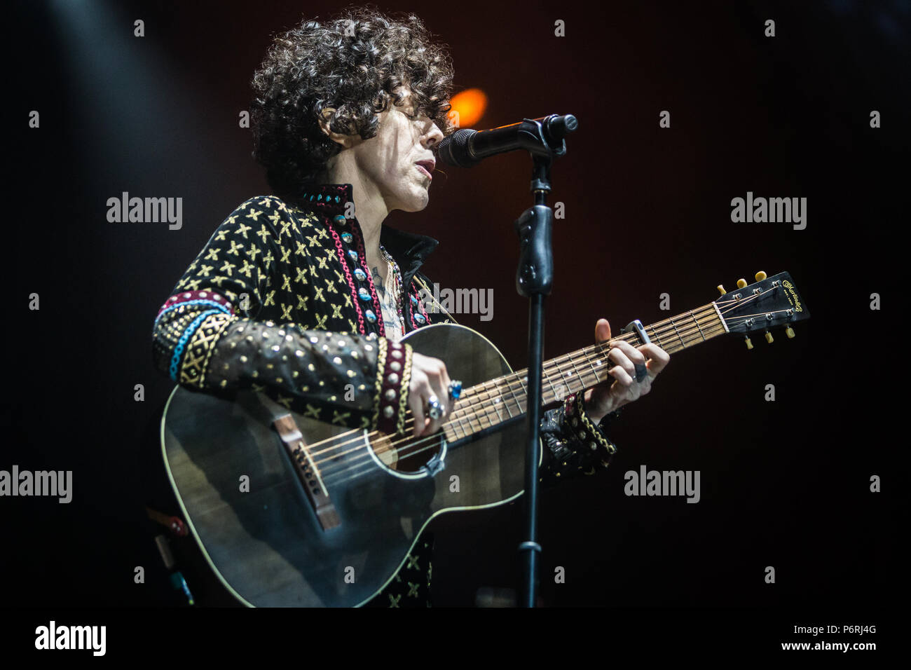 Torino, Italia. Il 29 giugno, 2018. Cantante americana Laura Pergolizzi, aka LP eseguire su Stupinigi Parco Sonic stage. Credito: Corrado Iorfida/Pacific Press/Alamy Live News Foto Stock