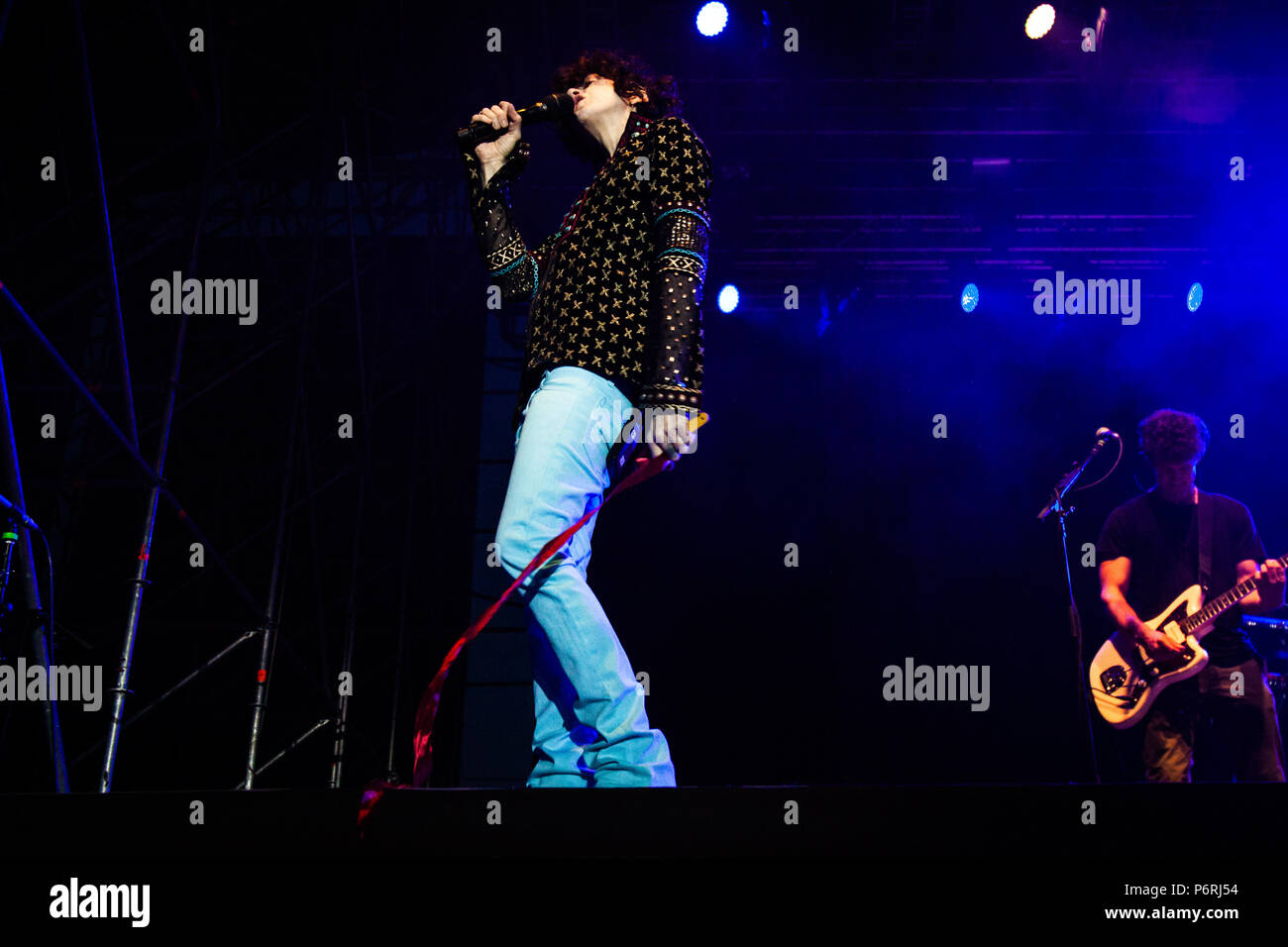 Torino, Italia. Il 29 giugno, 2018. Cantante americana Laura Pergolizzi, aka LP eseguire su Stupinigi Parco Sonic stage. Credito: Corrado Iorfida/Pacific Press/Alamy Live News Foto Stock