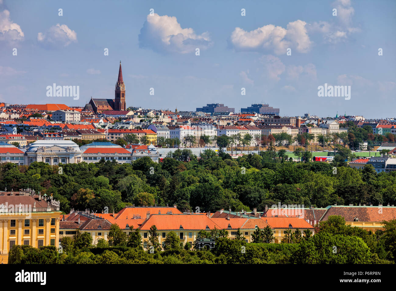 Lo skyline di Vienna, la città capitale di Austria cityscape. Foto Stock