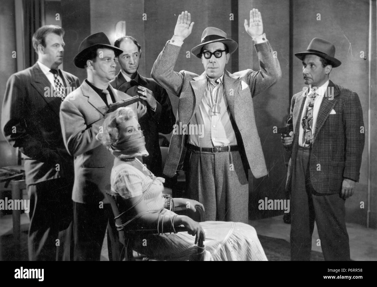 L'ennemi public n°1 La maggior parte ha voluto l'uomo Anno: 1953 Francia / Italia Zsa Zsa Gabor, Fernandel Direttore : Henri Verneuil Foto Stock