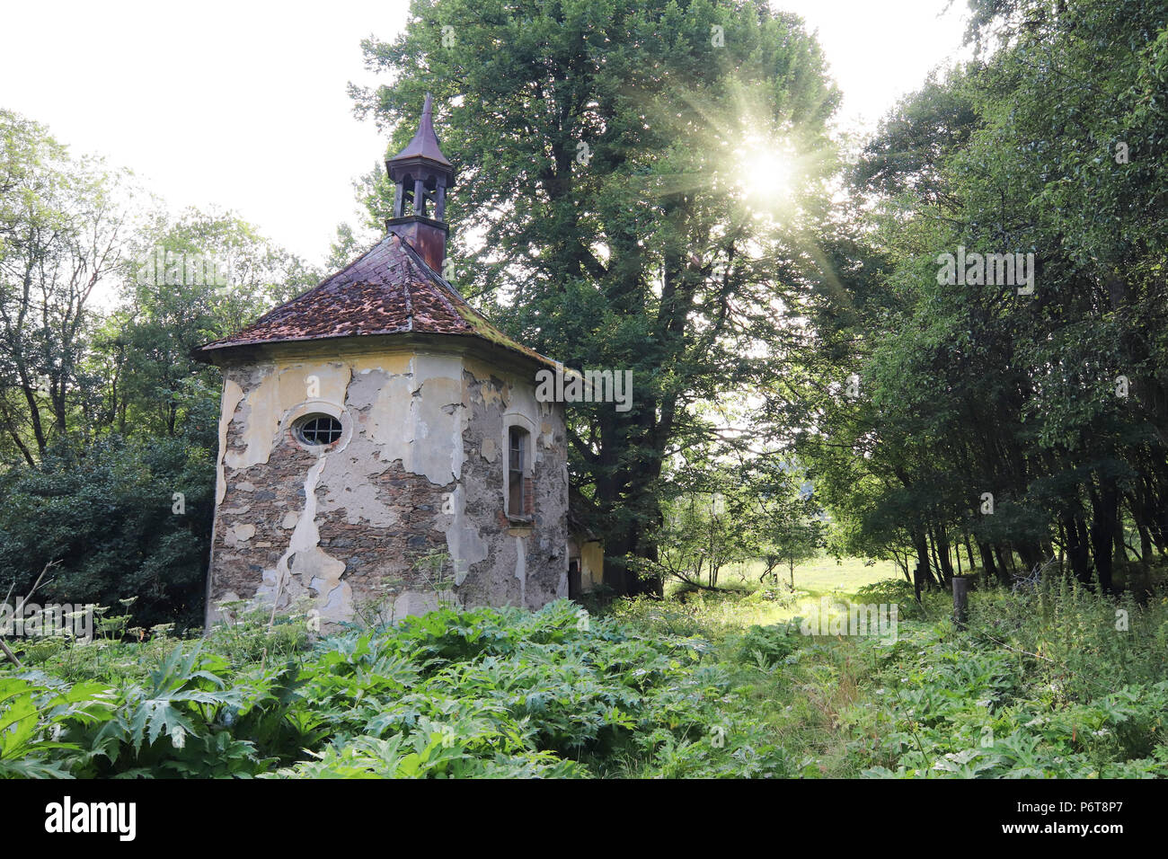 Le antiche rovine della cappella di Nostra Signora di buoni consigli, Repubblica Ceca Foto Stock
