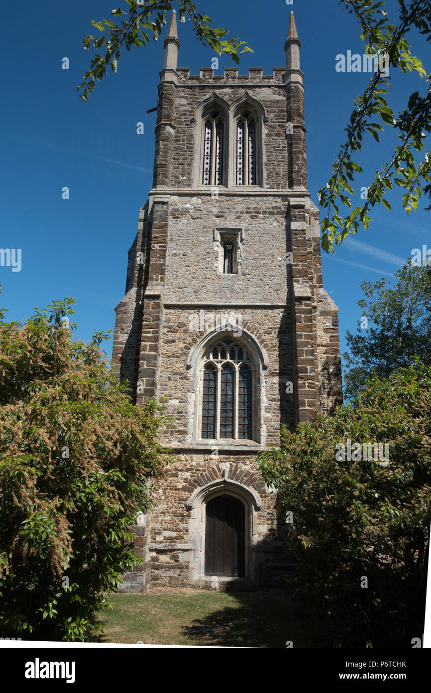 La Chiesa di San Giovanni Battista in Cockayne Hartley Bedfordshire, tredicesimo secolo. Tipica Chiesa inglese in un ambiente di campagna. Foto Stock