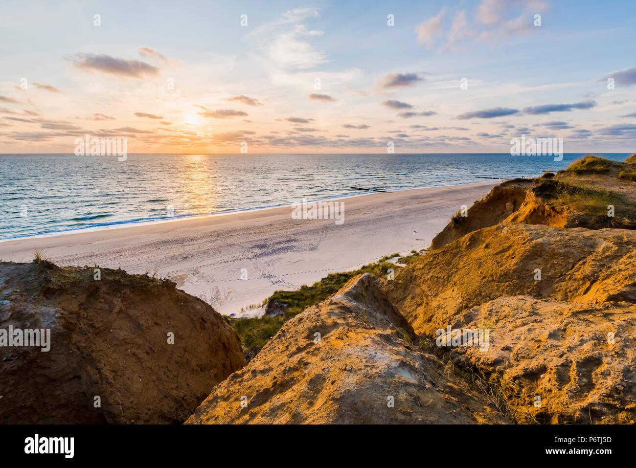 Kampen, isola di Sylt, Frisia settentrionale, Schleswig-Holstein, Germania. Rotes Kliff (red cliff). Foto Stock