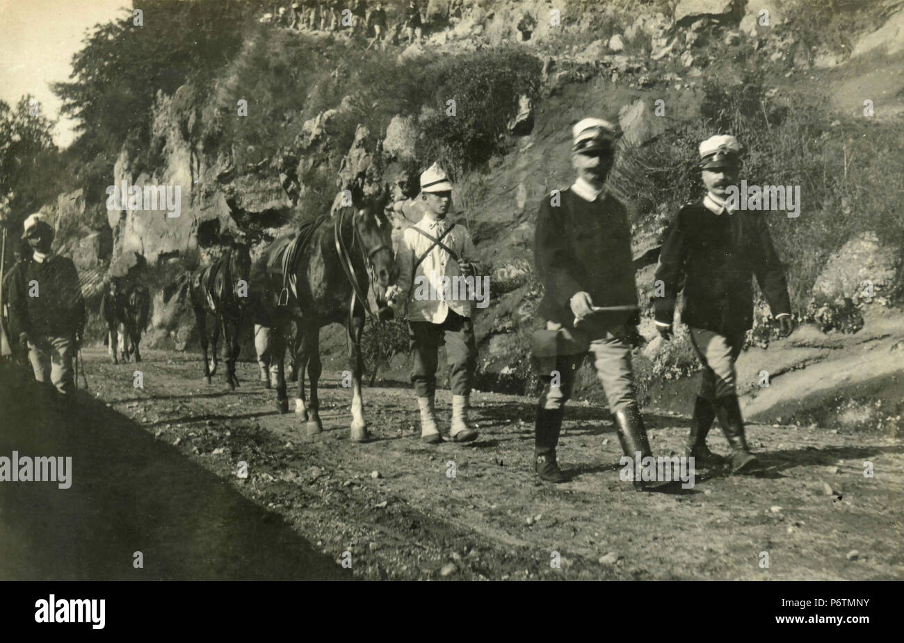 Italiano convoglio militare, stretto delle Forche 1906 Foto Stock