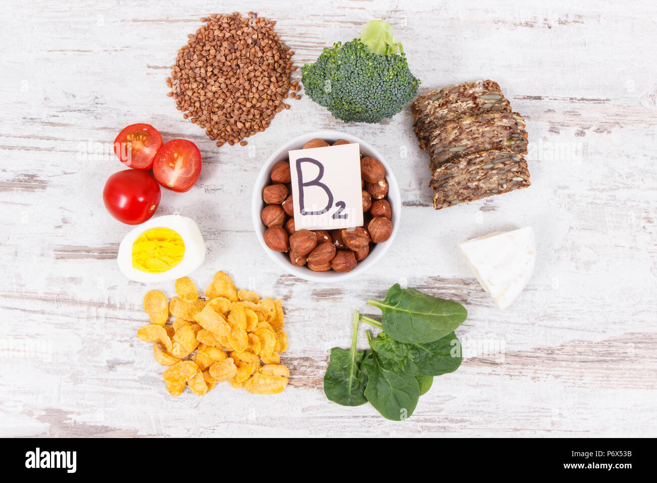 Nutriente ingredienti contenenti vitamina B2, la fibra alimentare e minerali, nutrizione sana nozione Foto Stock