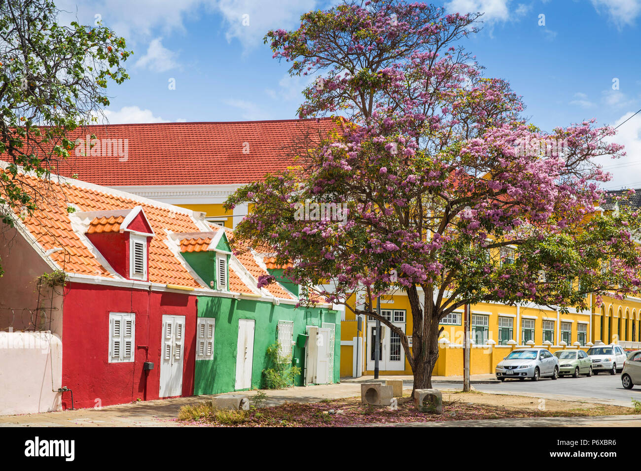 Curacao Willemstad, Pietermaai, Fila di case colorate Foto Stock