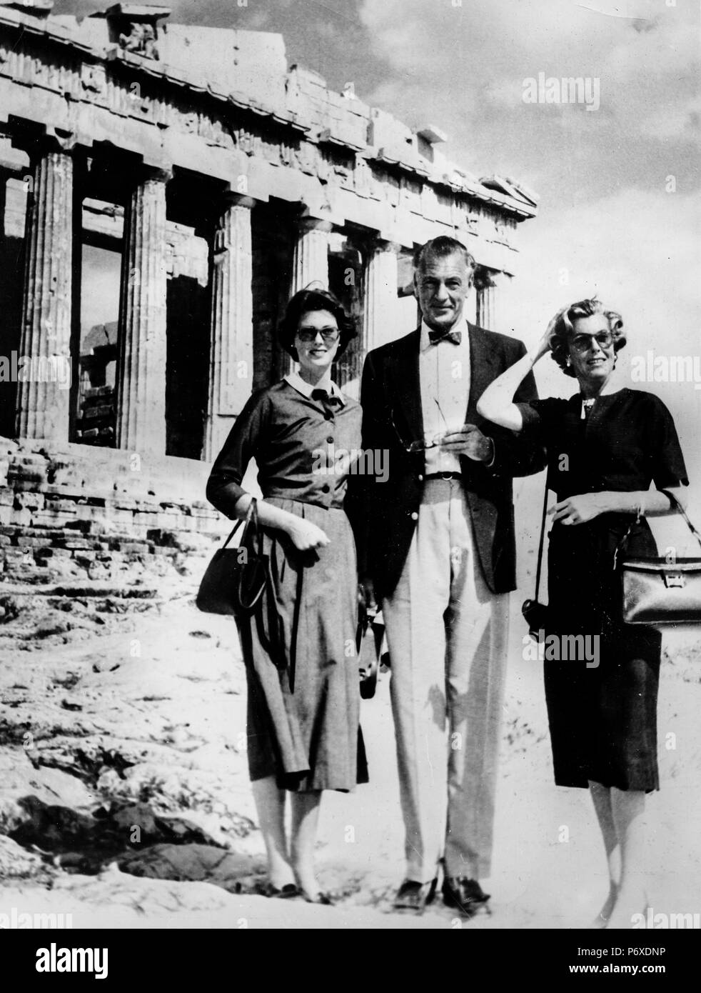 Gary Cooper, Veronica Cooper, Maria Cooper, Acropoli di Atene, Giugno 1956 Foto Stock