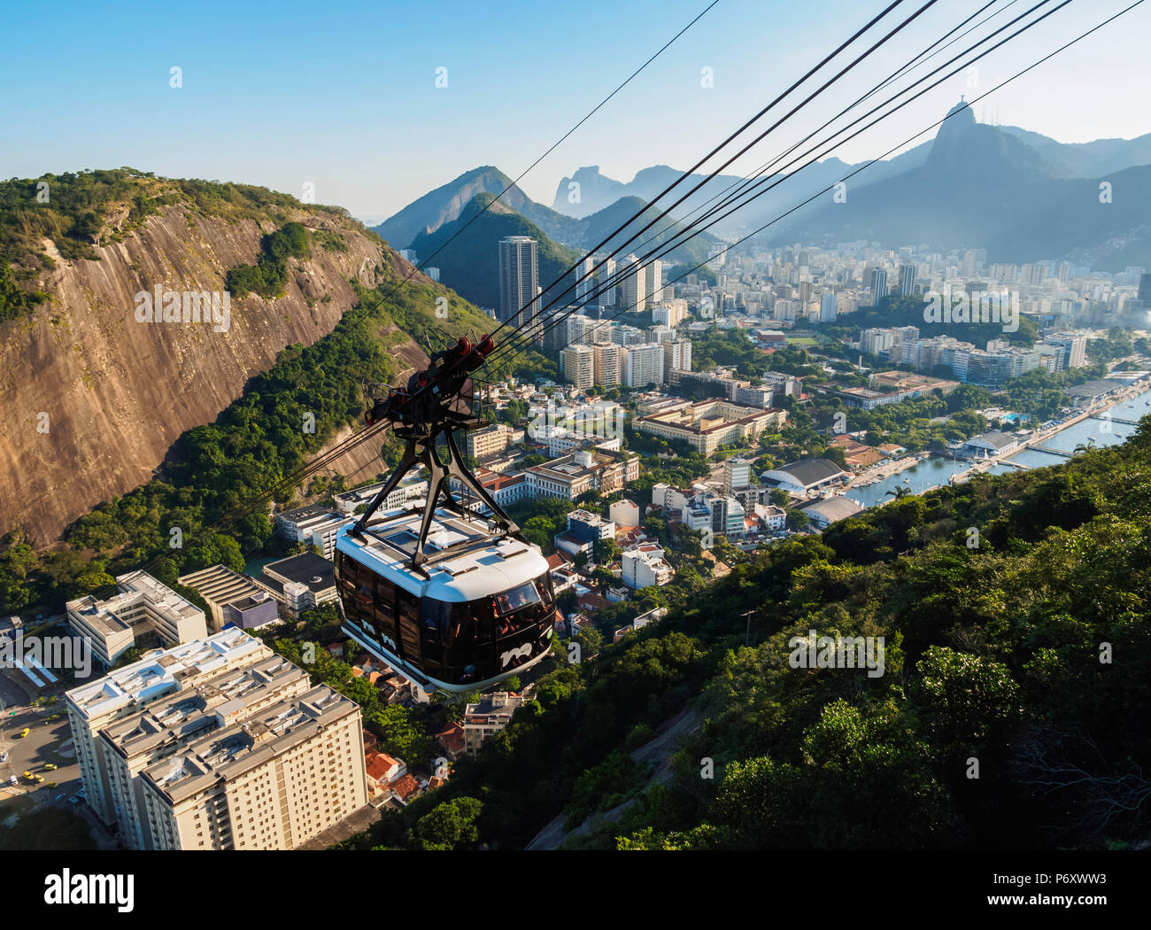 La funivia a Morro da Urca e Sugarloaf Mountain, Rio de Janeiro, Brasile Foto Stock