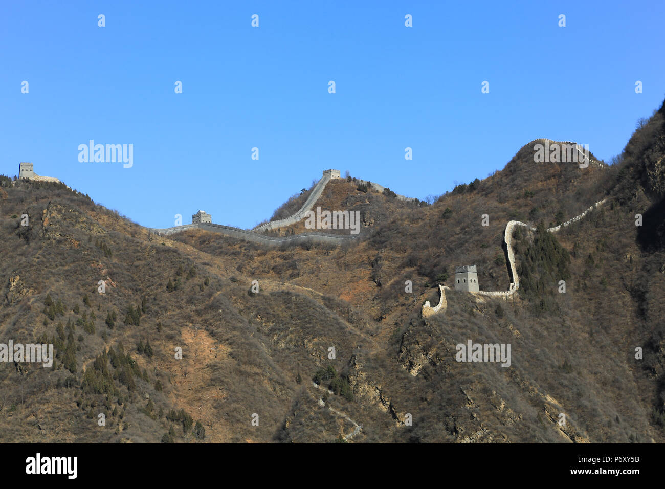 Huangyaguan la Grande Muraglia della Cina durante la primavera. Foto Stock