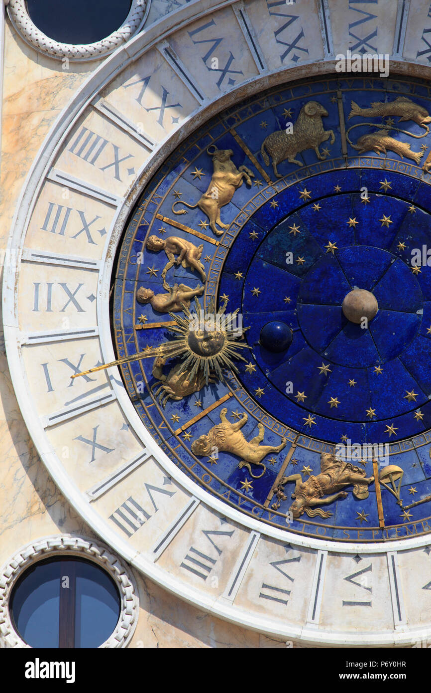 L'Italia, Veneto, Venezia, Sestiere di San Marco, dettaglio di orologio astronomico Foto Stock