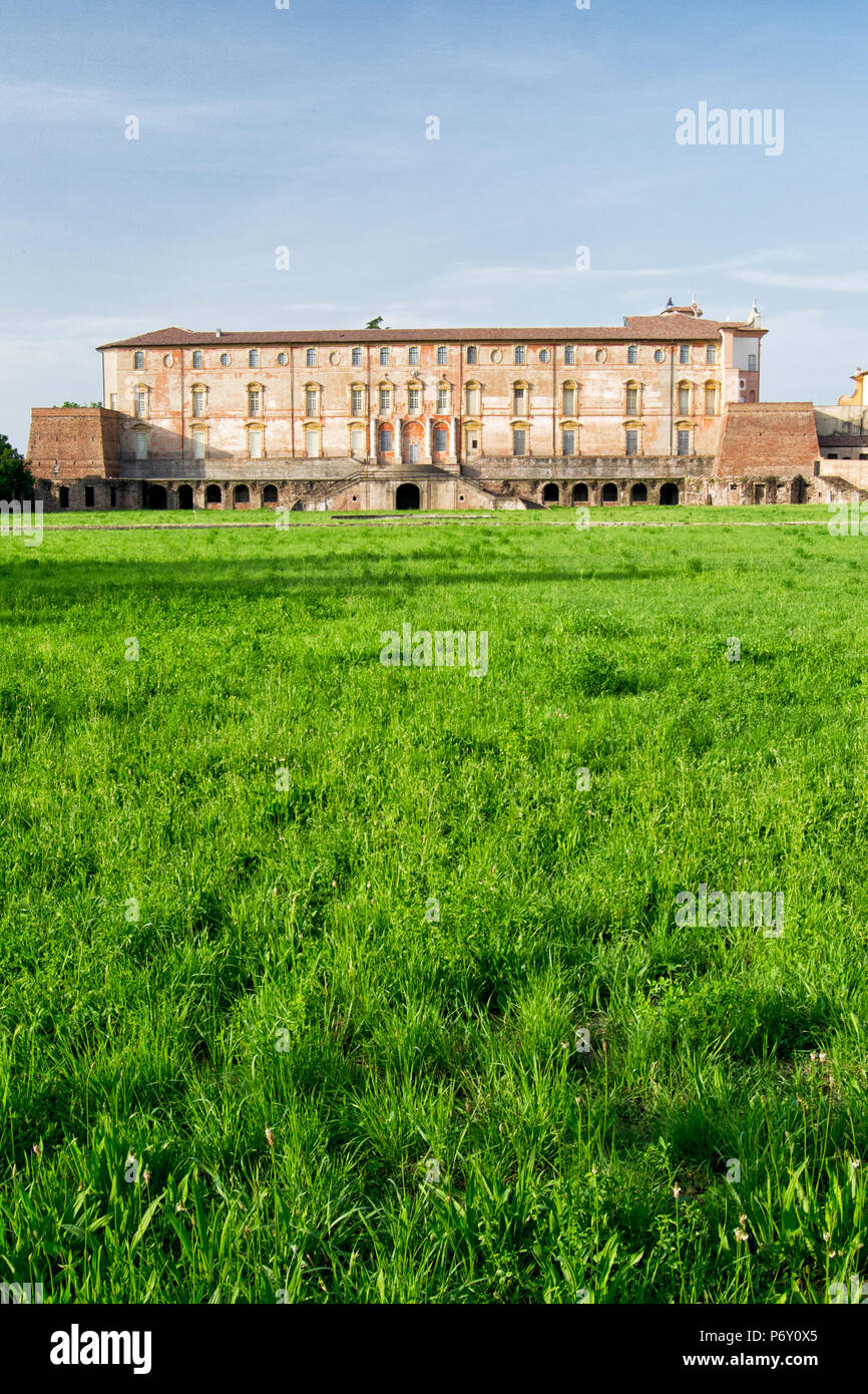 Estensi Palazzo Ducale di Sassuolo, vicino a Modena, Italia. Storico edificio monumentale Foto Stock