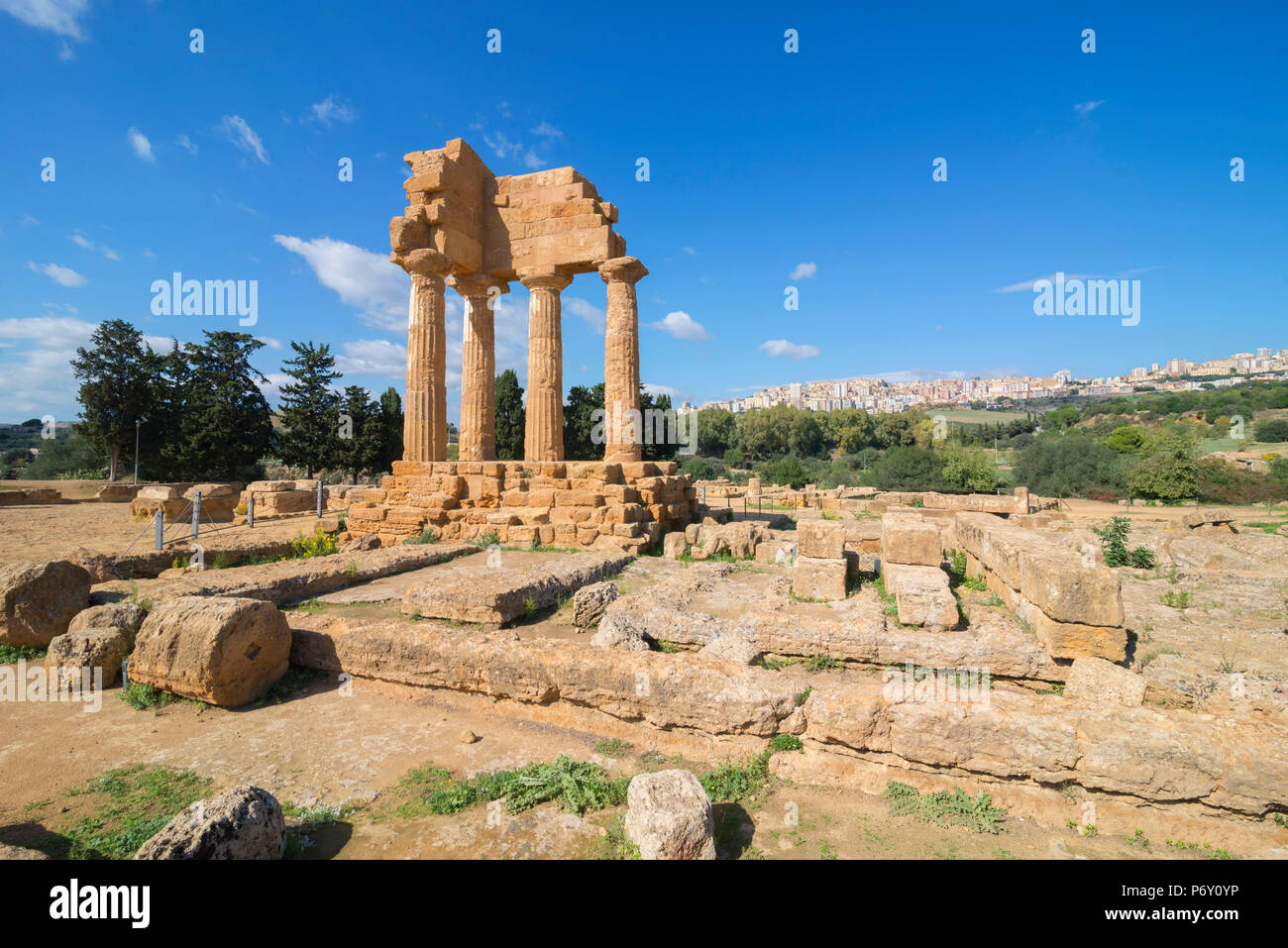 Tempio di ricino, Valle dei Templi, Agrigento, Sicilia, Italia Foto Stock