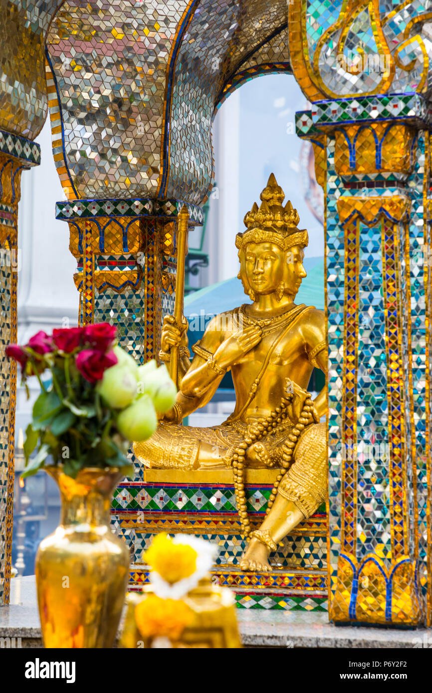 Santuario di Erawan, il Lumphini, Bangkok, Thailandia Foto Stock
