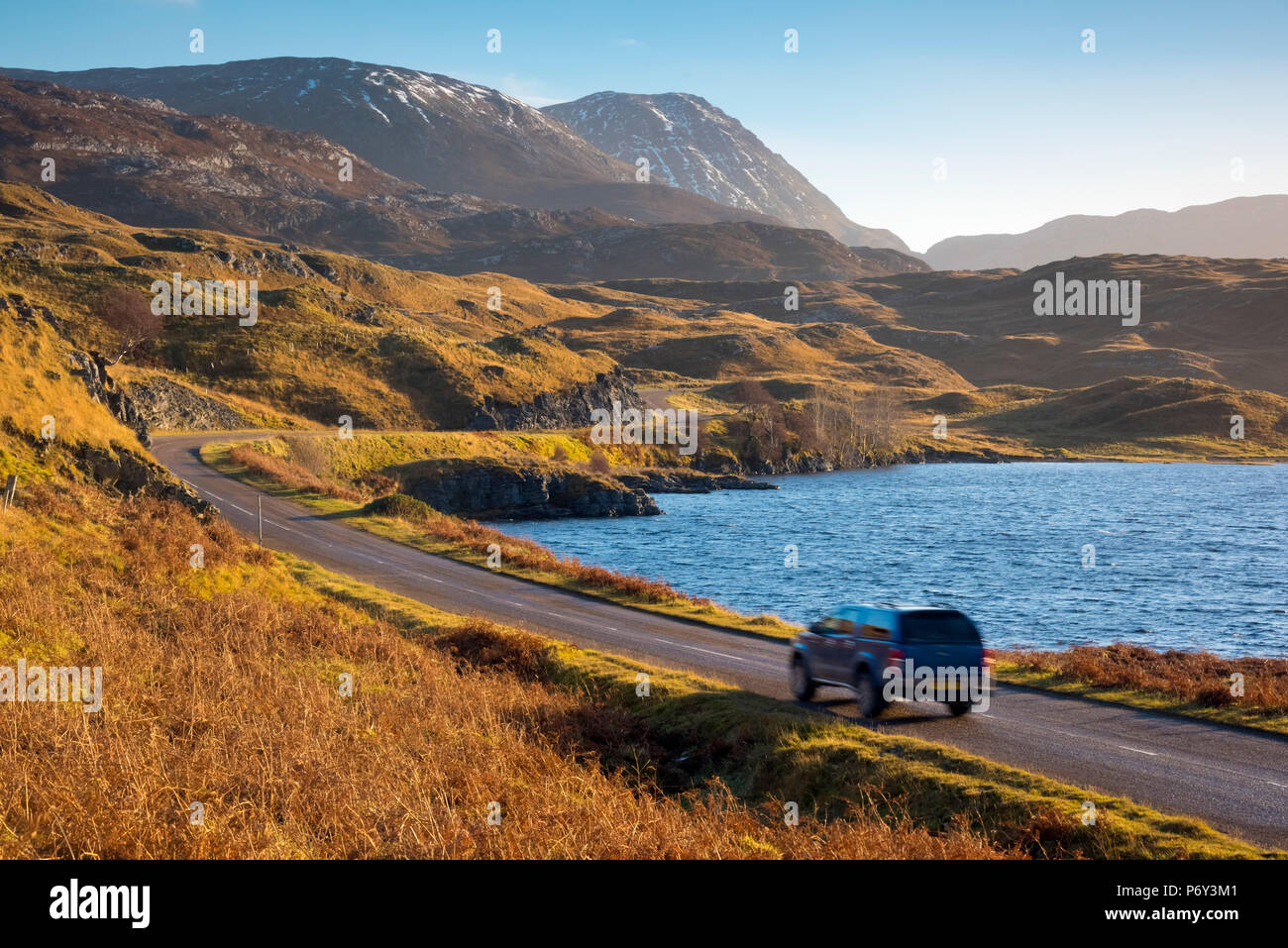 Regno Unito, Scozia, Highland, Sutherland, Lochinver, Loch Assynt Foto Stock