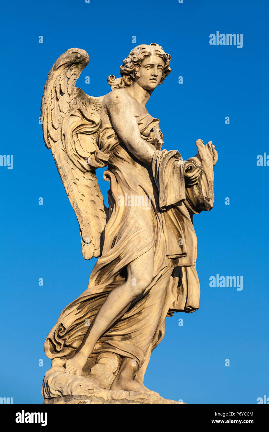Italia Lazio Roma, le statue di San Angelo bridge Foto Stock