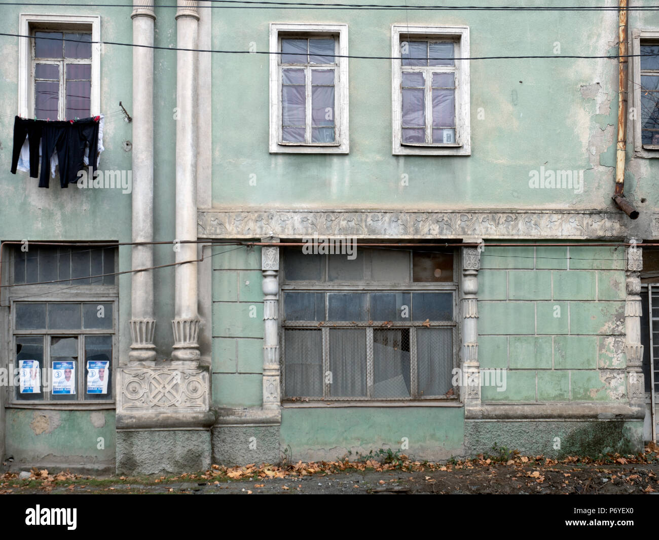 Stile Soviet vecchio edificio, Gori, Georgia Foto Stock