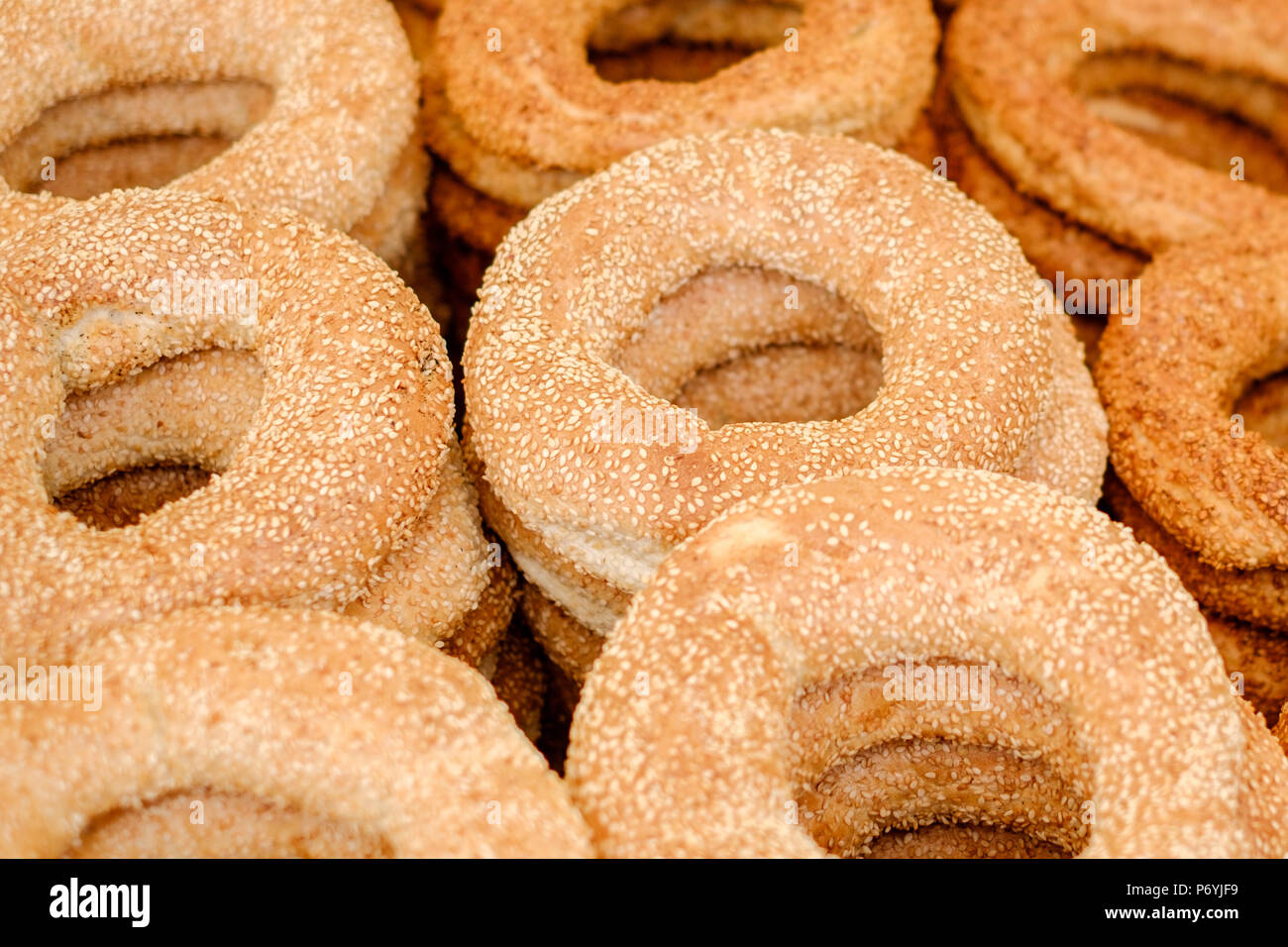 Gli anelli di simit closeup - turco panetteria - simit macro - pasticceria turco Foto Stock
