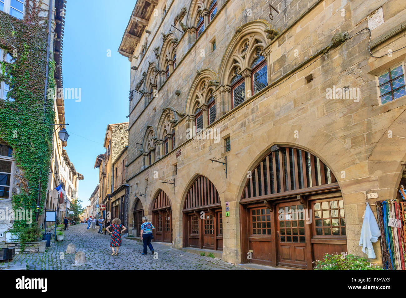 Francia, Tarn, Cordes sur Ciel, borgo medievale, Grand Rue Raimond VII, Grand Veneur House o cere House // Francia, Tarn (81), Cordes-sur-Ciel, Grand Foto Stock