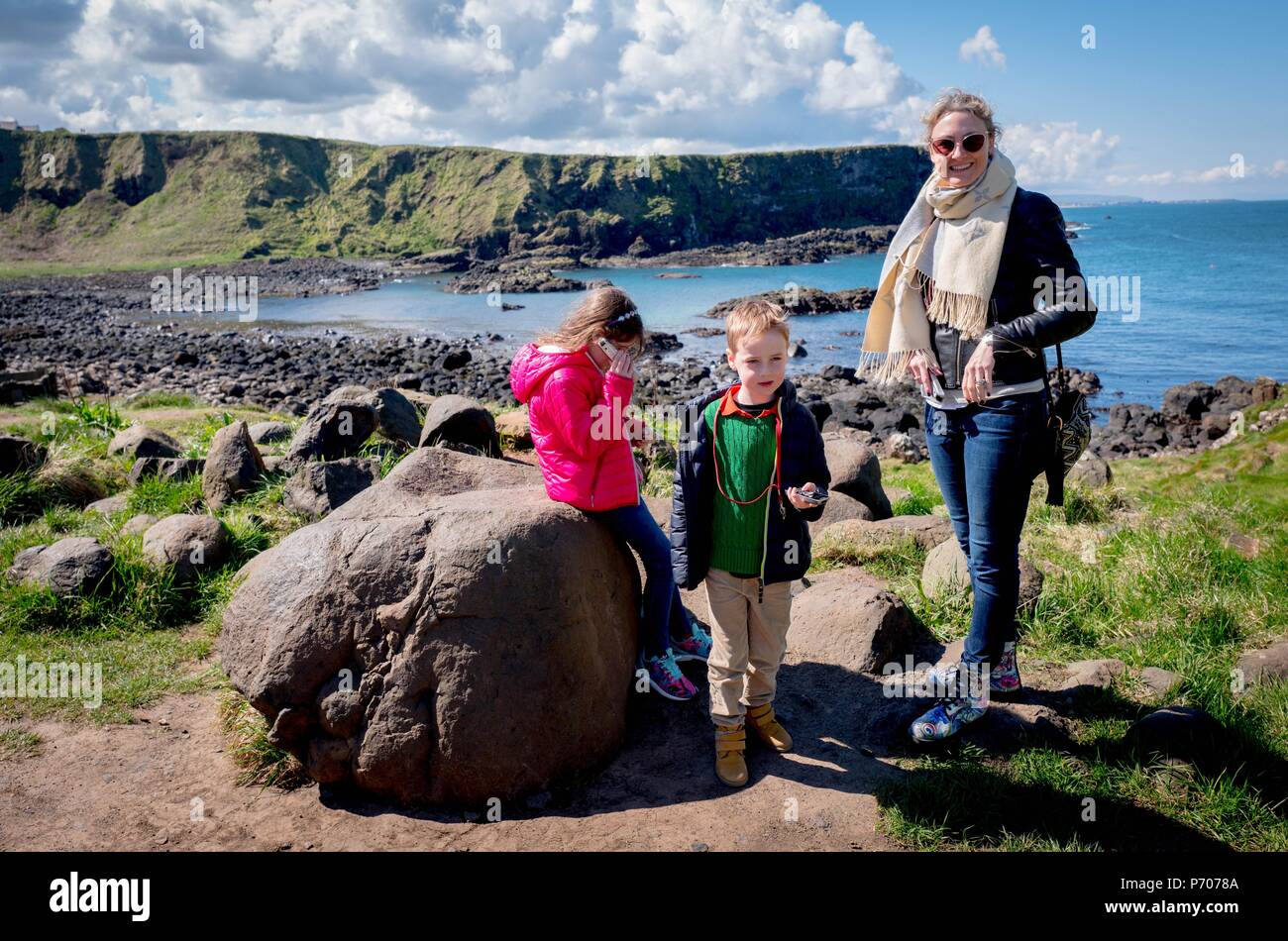 21/06/2018. Irlanda del Nord, Regno Unito. Il Giants Causeway in Irlanda del Nord.Foto di Andrew Parsons/ Parsons Media Ltd Foto Stock