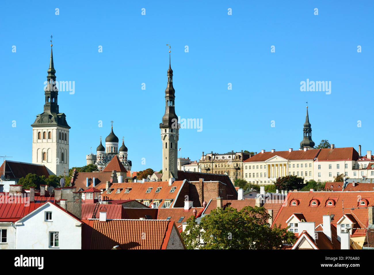 La città vecchia di Tallinn e la collina di Toompea, un sito Patrimonio Mondiale dell'Unesco. Tallinn, Estonia Foto Stock