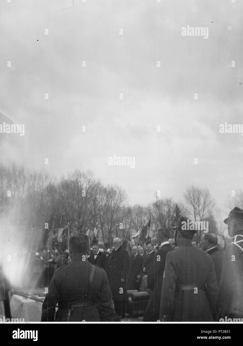 71 Narcyz Witczak-Witaczyński - Uroczystość wręczenia sztandaru 1 Pułkowi Strzelców Konnych w Garwolinie z udziałem prezydenta RP Stanisława Wojciechowskiego. (107-1115-2) Foto Stock