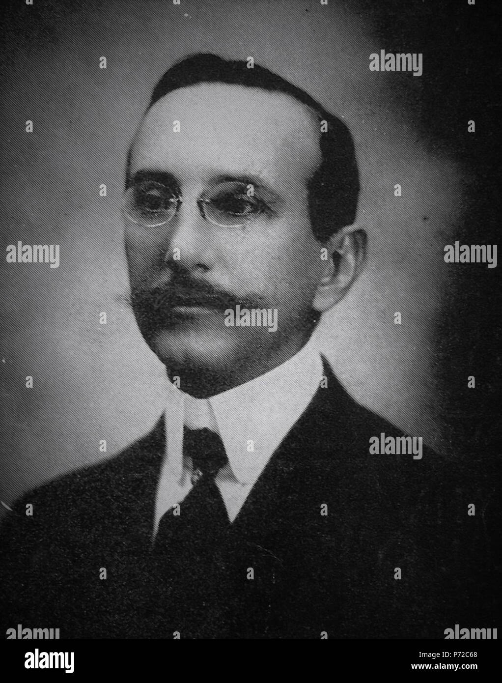 Español: Jorge Melendez, presidente de El Salvador inglese: Jorge Melendez, presidente di El Salvador . 4 dicembre 2015, 23:40:16 1 62 Jorge Melendez Foto Stock