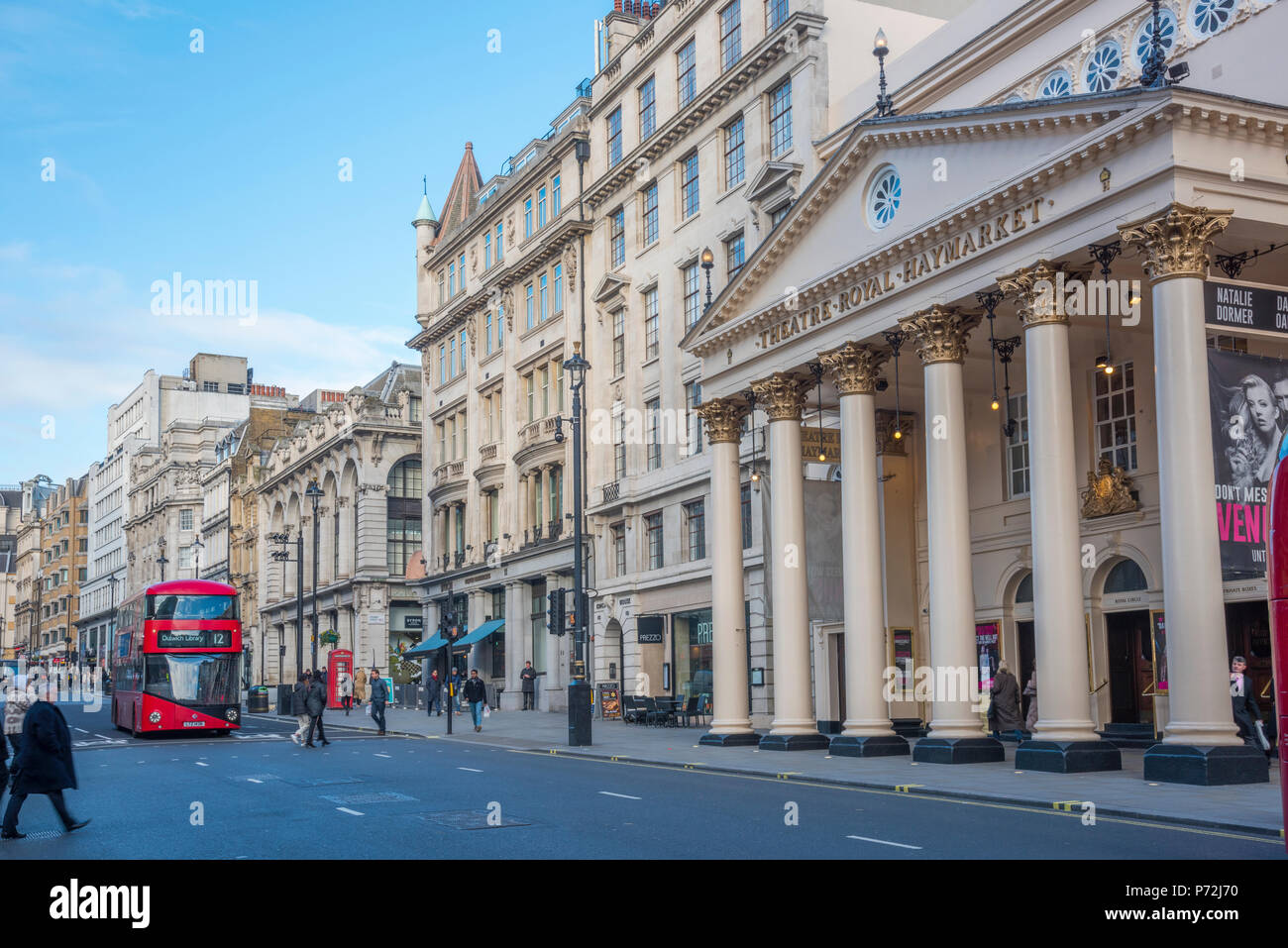 Theatre Royal Haymarket, nel West End di Londra, Inghilterra, Regno Unito, Europa Foto Stock