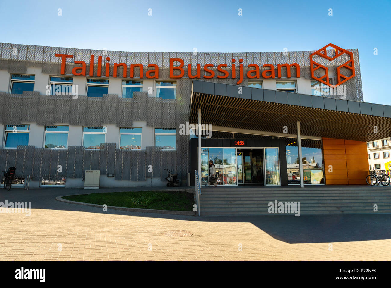 Tallinn, Estonia - Giugno 2018: Tallinn Stazione centrale degli autobus, principale stazione degli autobus a lunga percorrenza di Tallinn, Estonia situato nella parte sud-orientale di th Foto Stock