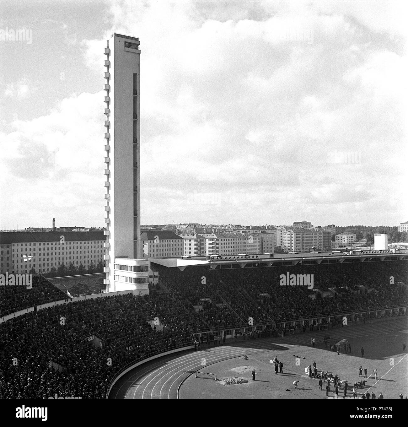Helsinki Olympic Stadium e Torre dello stadio 1938. Helsingin  Olympiastadion, 1938 Foto stock - Alamy