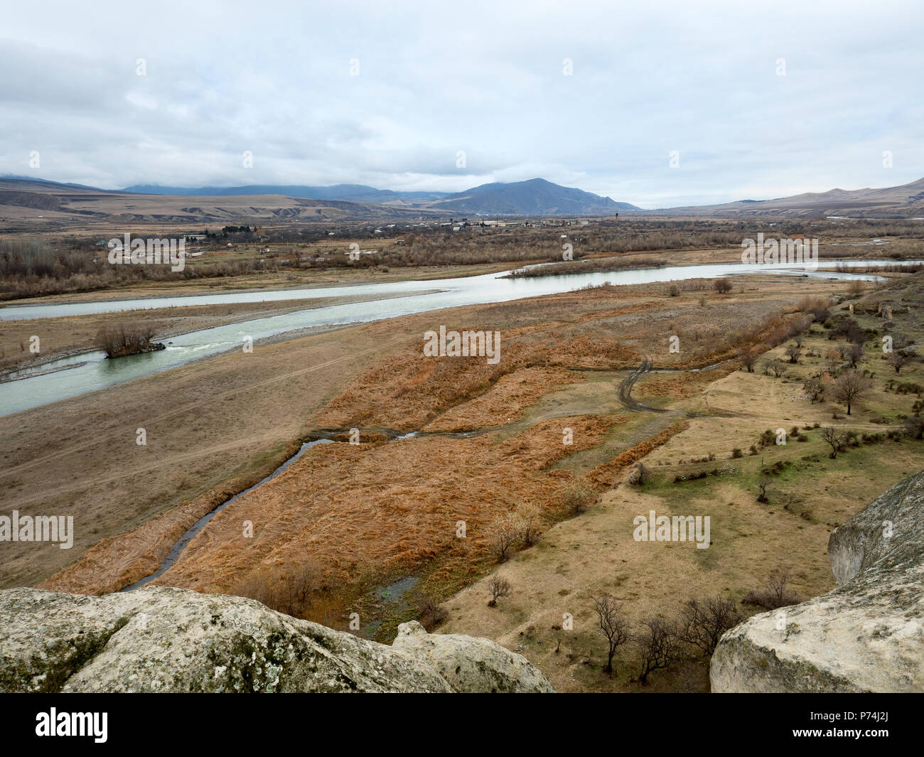 Kura river valley paesaggio, Shida Kartly regione, Georgia Foto Stock