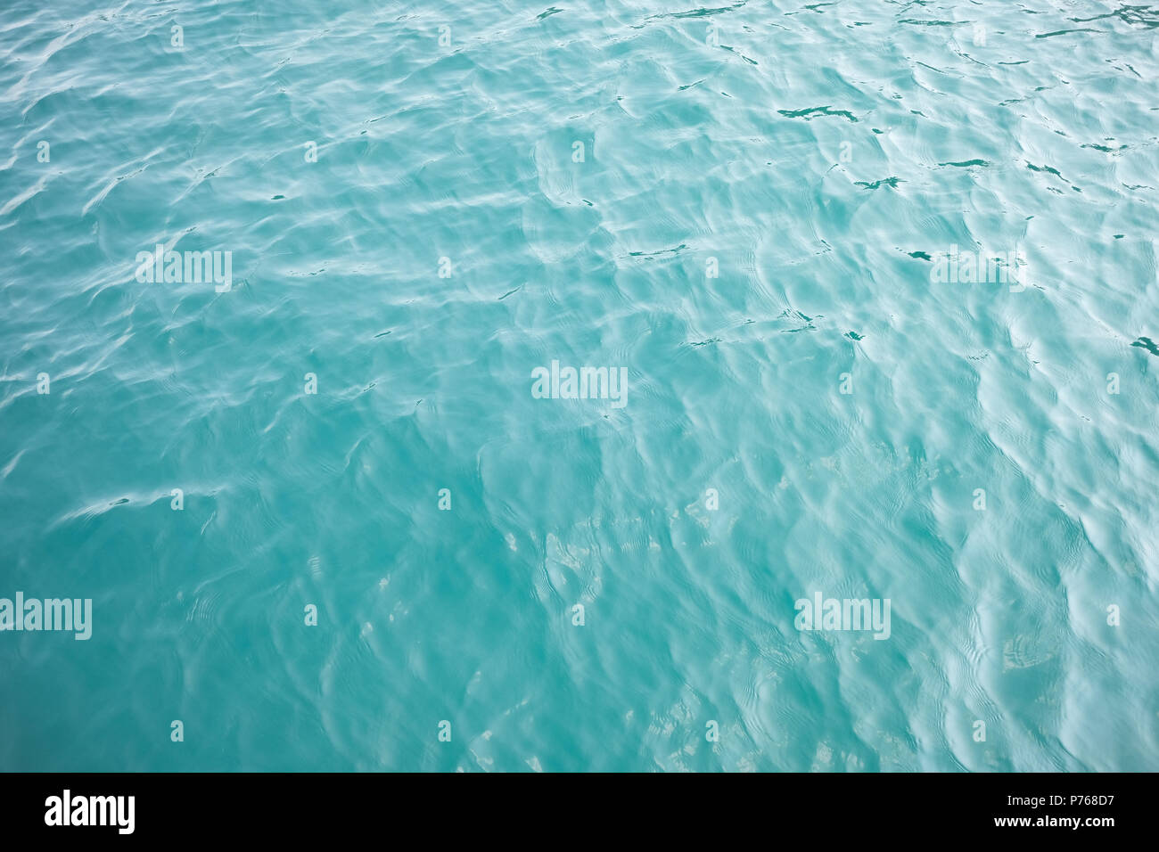 La superficie del mare di bellezza da alto angolo di visione Foto Stock