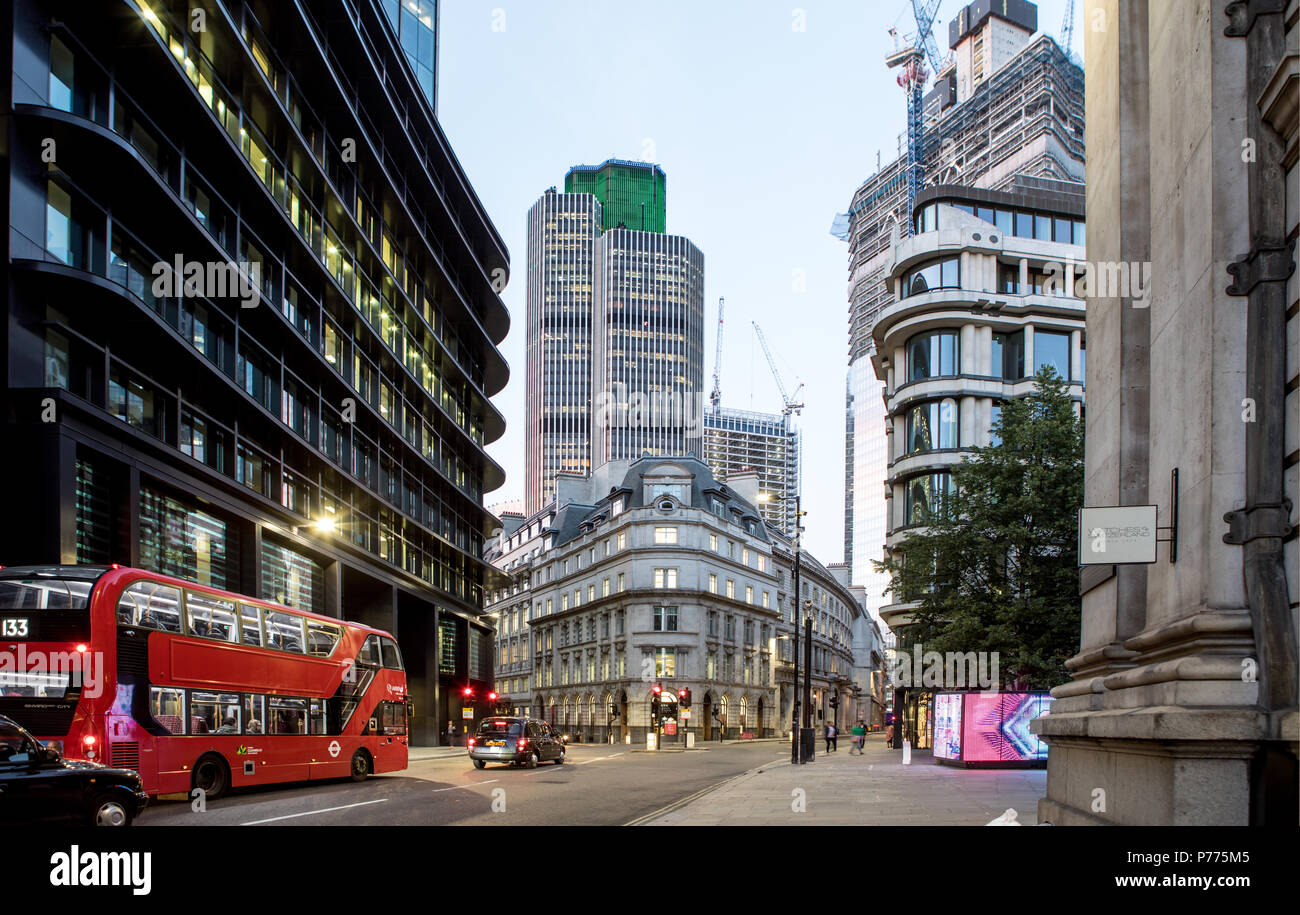 Threadneedle St di notte City Of London REGNO UNITO Foto Stock