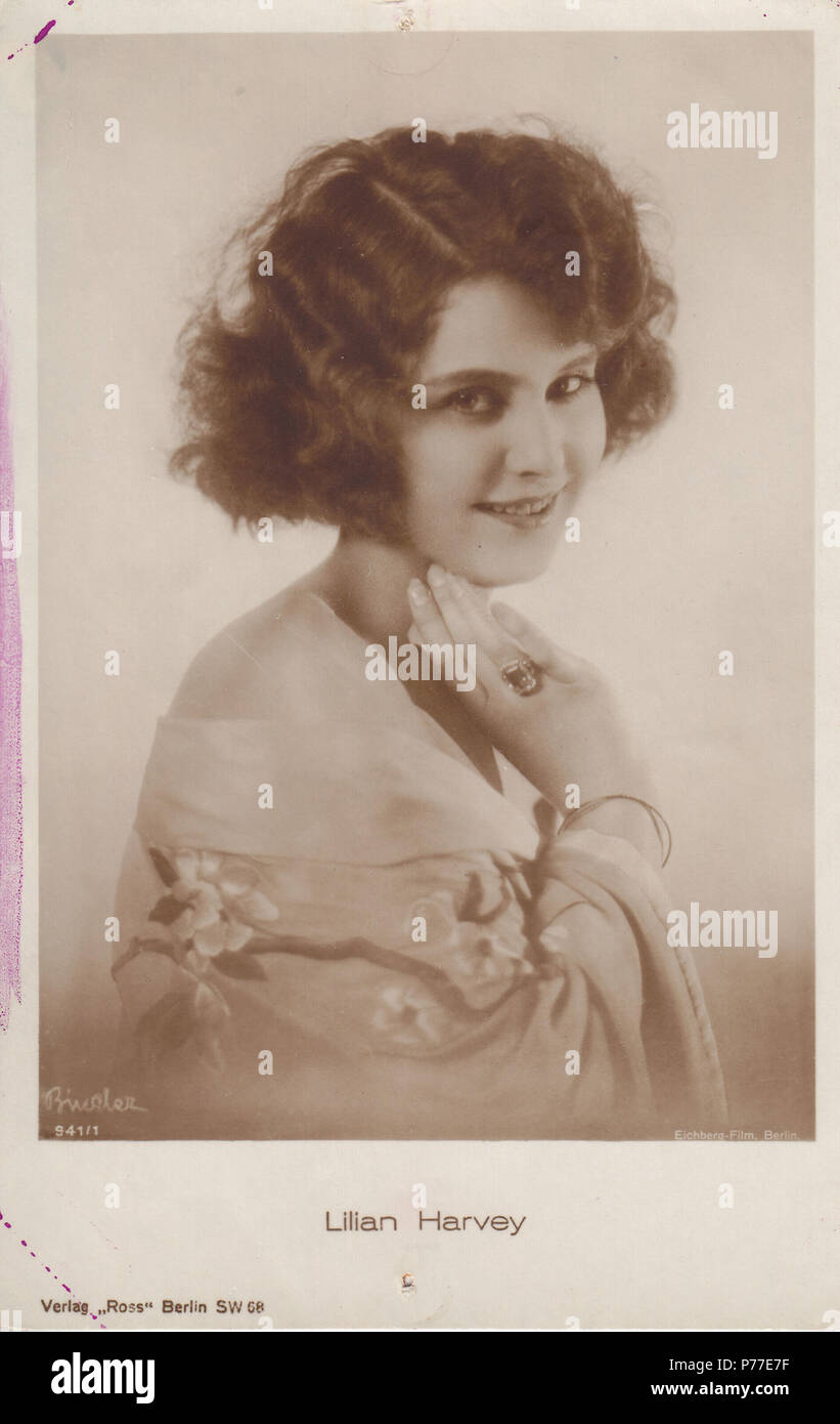 Nederlands: Lilian Harvey, 14 x 9 cm. Ross Verlag 941/1 . 1920s 43 Lilian Harvey - Alexander Binder - OCCHIO UFT137035 Foto Stock