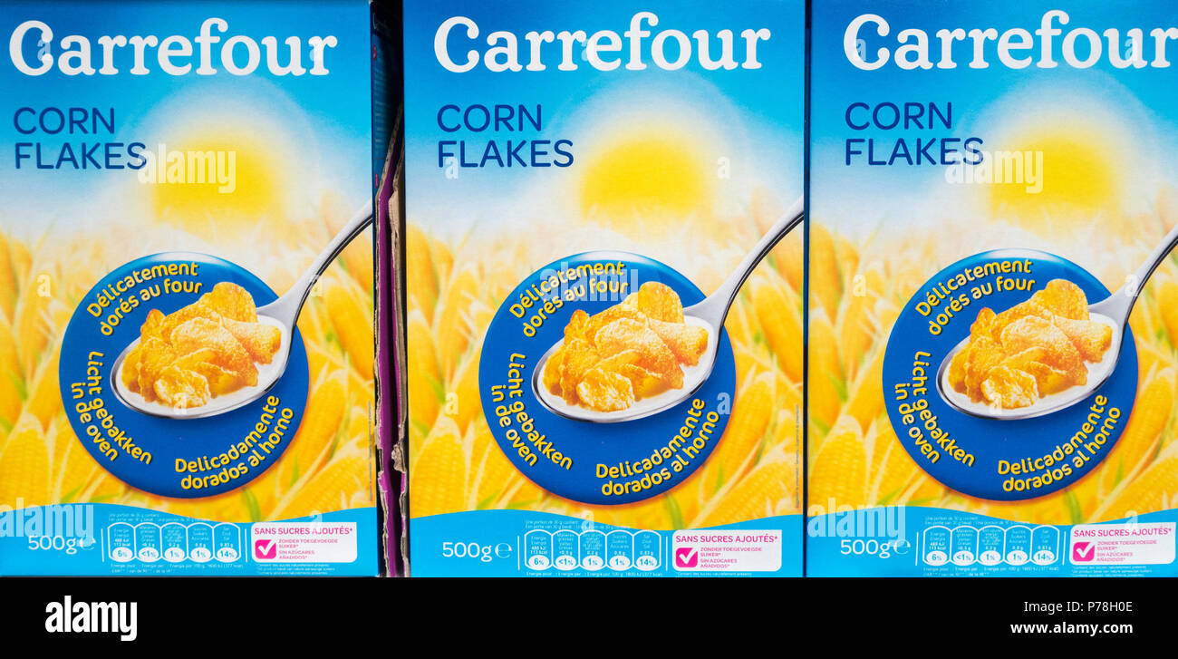 Supermercato Carrefour proprio marchio cereali da prima colazione Foto Stock