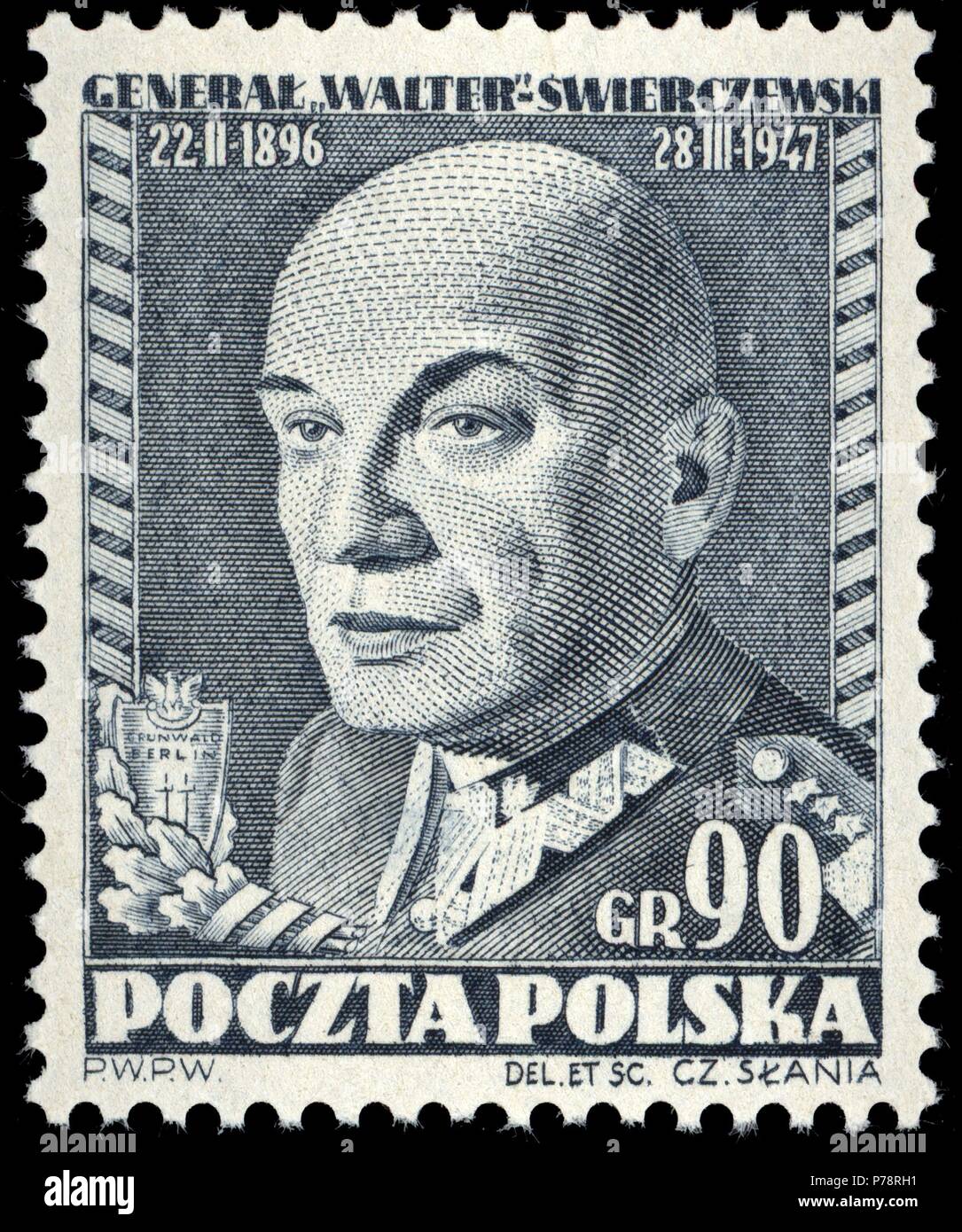 Sello postal de Polonia con la efigie del generale Walter Swierczewsky (1917-1947), participante como general republicano en las Brigadas Internacionales. Guerra civile española. Foto Stock