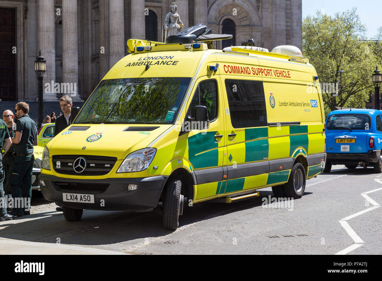 Londra servizio ambulanza Foto Stock