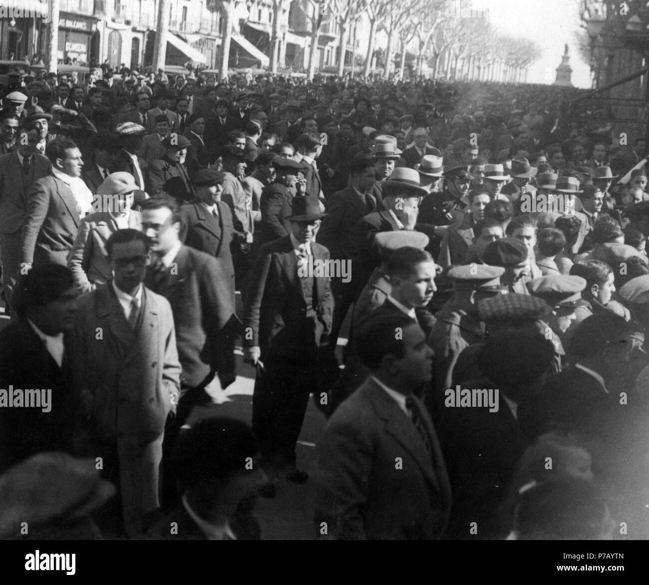 España. Catalunya. Público asistente un mítin onu de Francesc Cambó en Tarragona, el 25 de febrero de 1935. Foto Stock